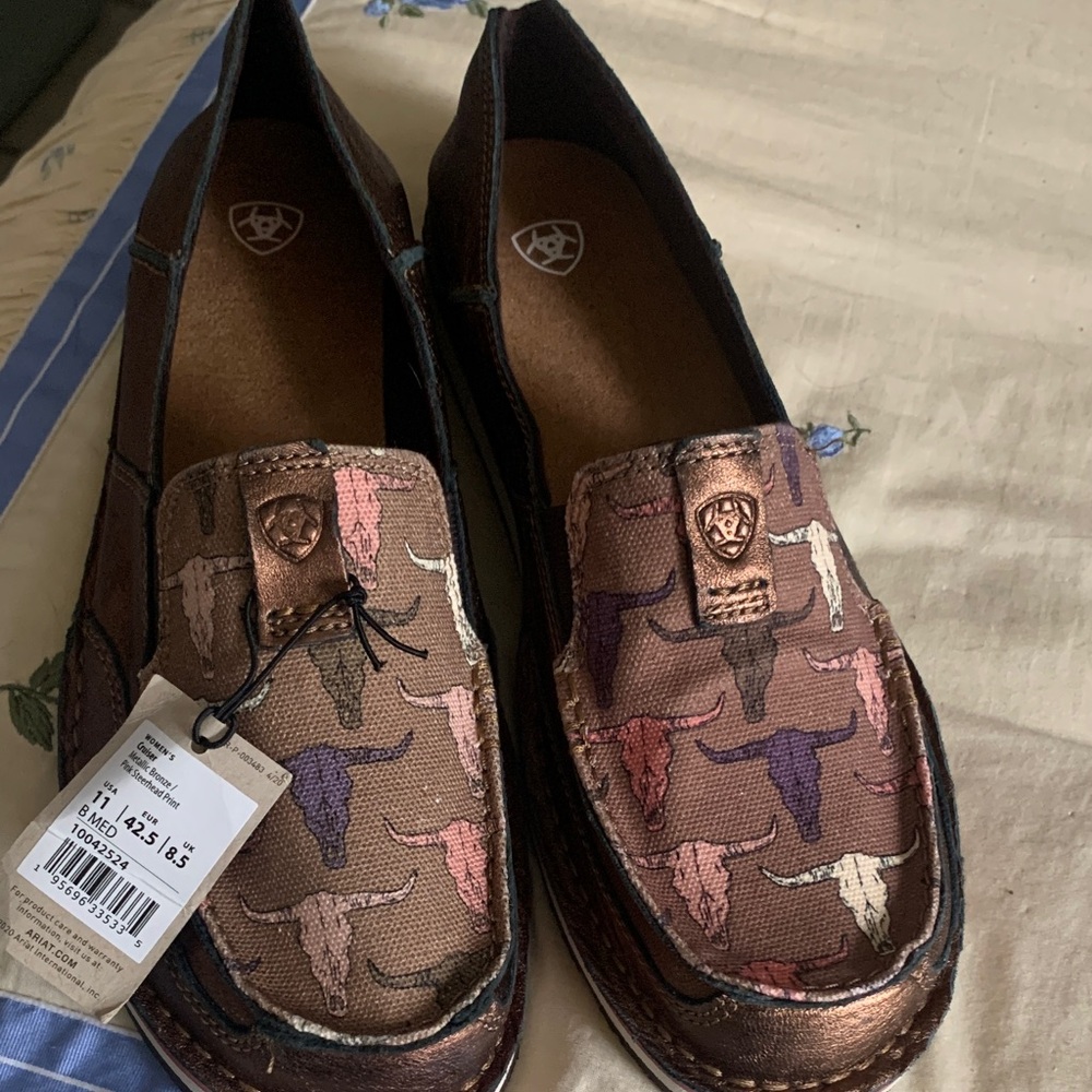 Ariat Women's Brown Canvas Loafers with Multicolor Steer Skull Print